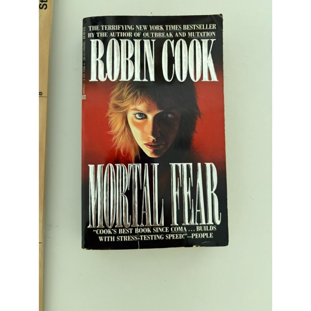 Mortal Fear by Robin Cook